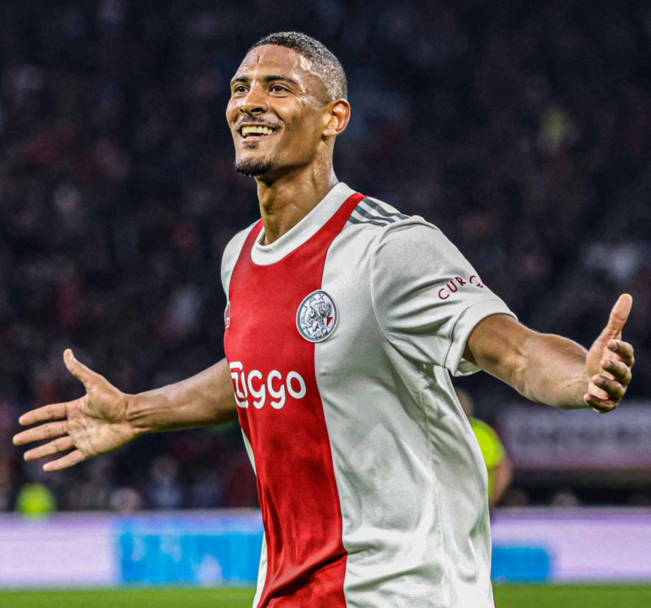 他不仅仅是 他不仅仅是